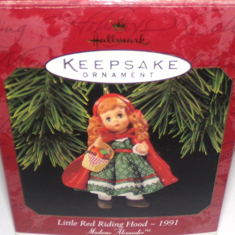 HALLMARK KEEPSAKEV ORNAMENT "LITTLE RED RIDING HOOD" MADAME ALEXANDER SO SWEET!!